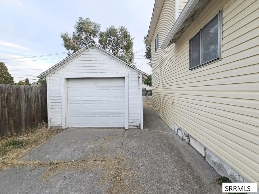 130 17th Street, Idaho Falls, ID 83404 - #3