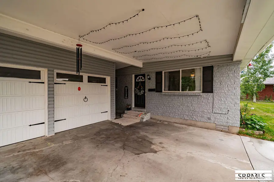 205 Jefferson Avenue, Blackfoot, ID 83221 - #3