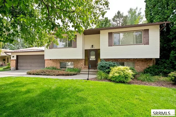 2323 Westcliff Drive, IDAHO FALLS, ID 83402