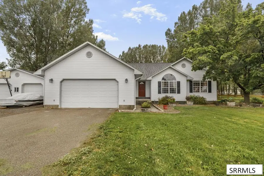 235 4135 E, Rigby, ID 83442 - #2