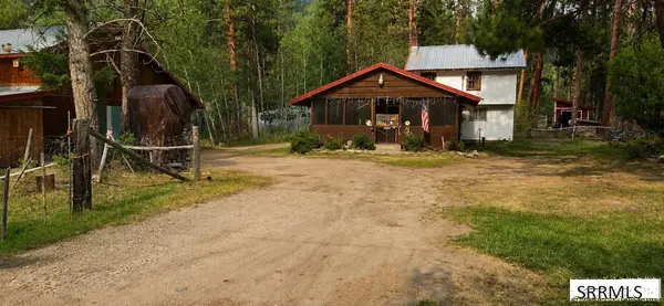 3032 Hwy 93, GIBBONSVILLE, ID 83463