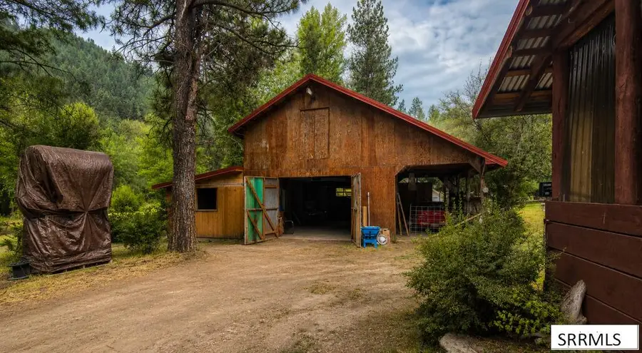 3032 Hwy 93, Gibbonsville, ID 83463 - #3