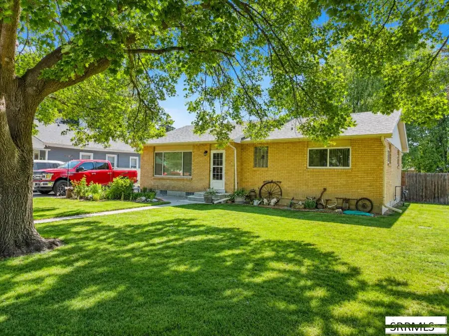 420 3rd W, Aberdeen, ID 83210 - #2