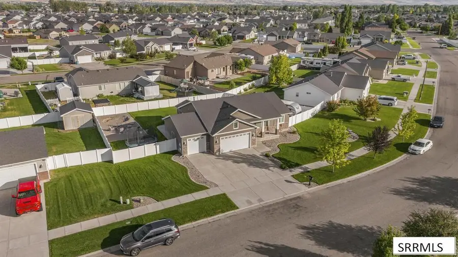 3786 Flint Avenue, Idaho Falls, ID 83401 - #2