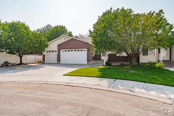2086 12th Street Circle, IDAHO FALLS, ID 83404