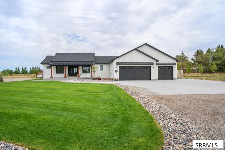 954 1100 N, Shelley, ID 83274 - #3
