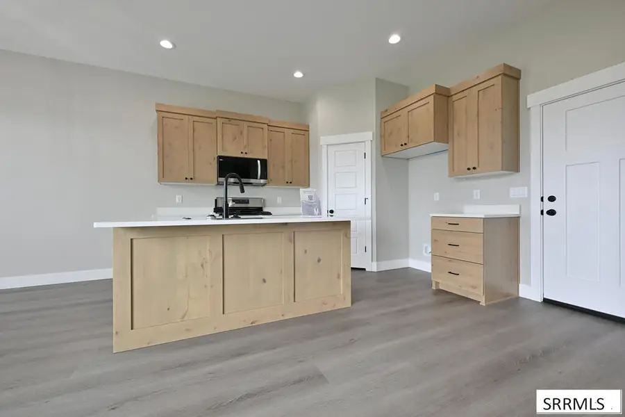 3065 Desert Sky Dr, Ammon, ID 83406 - #3