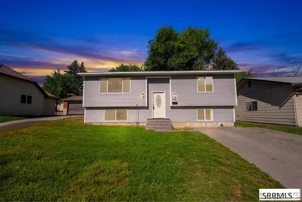 975 Blaine Avenue, IDAHO FALLS, ID 83402