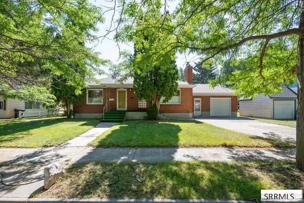 2011 Bremer Drive, IDAHO FALLS, ID 83402