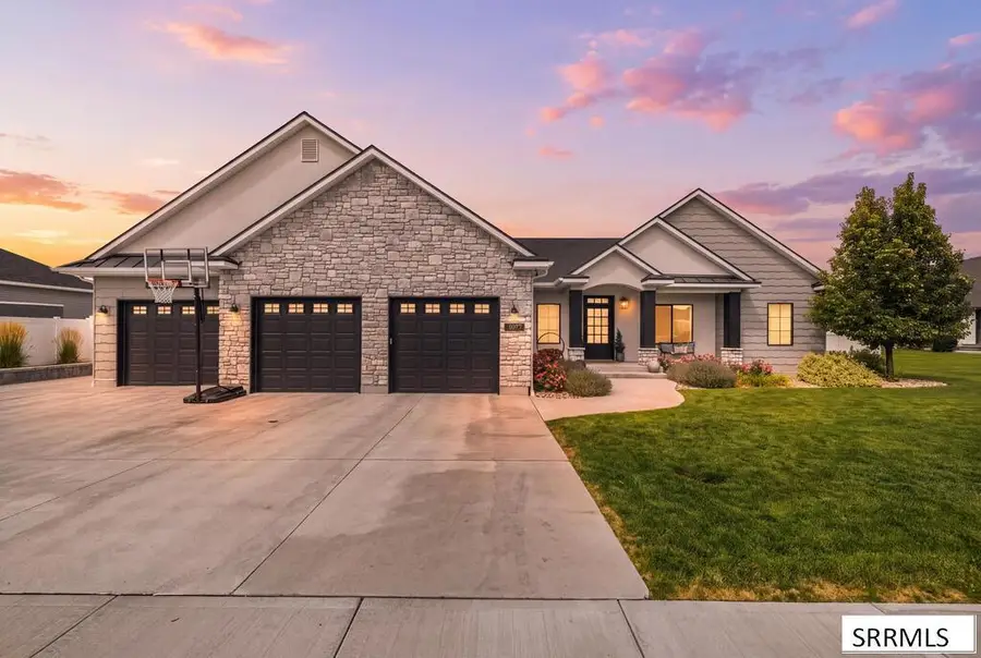 3873 Pond View Drive, Ammon, ID 83406 - #2