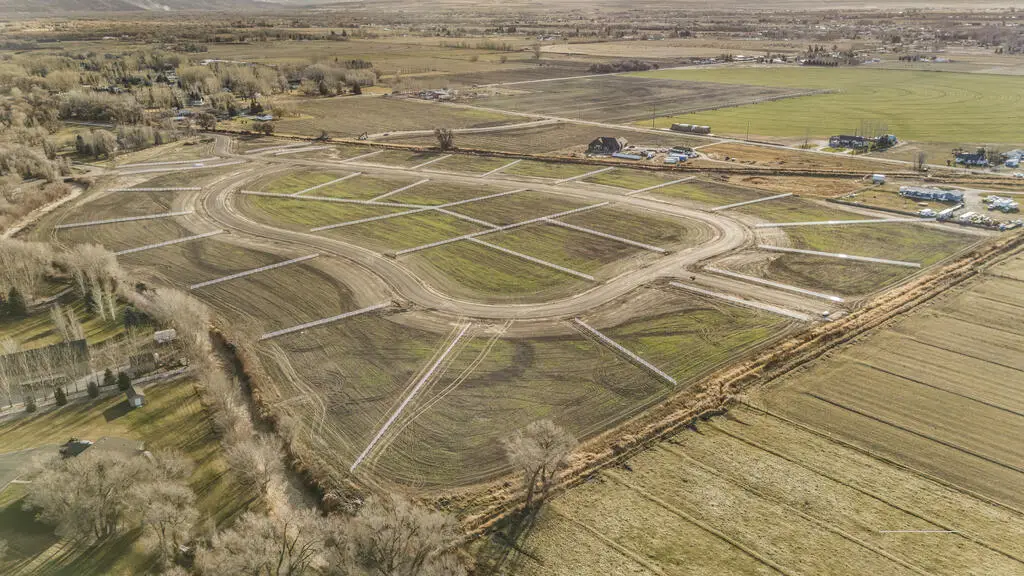 L2 B3 400 N, Rigby, ID 83442 - #1