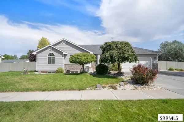 4225 Birchwood Circle, AMMON, ID 83406
