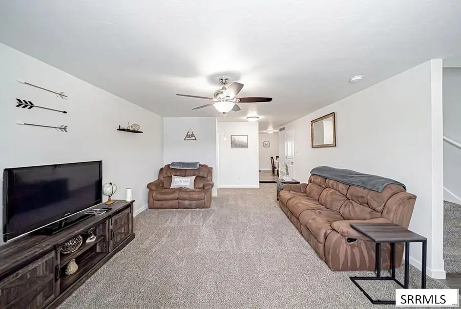 512 Trails End, Idaho Falls, ID 83402 - #3