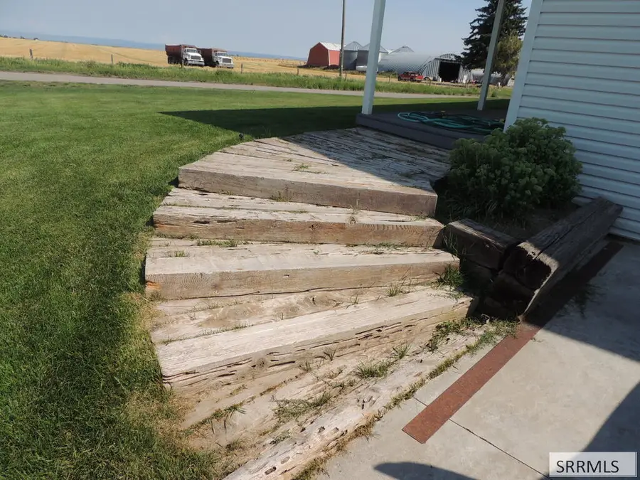 25 7th Street, Newdale, ID 83436 - #3