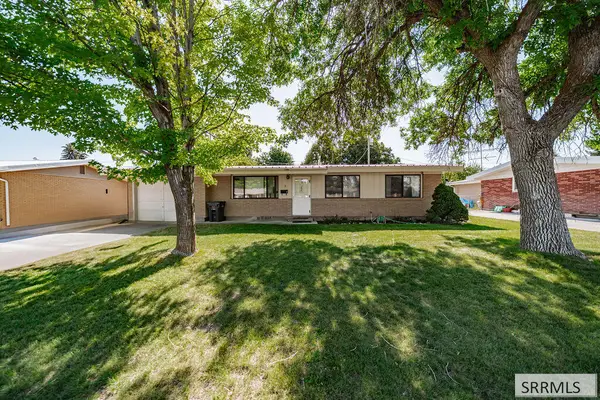 618 Davidson Drive, IDAHO FALLS, ID 83401