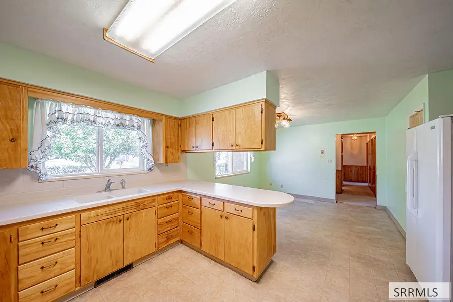 3050 Iona Road, Idaho Falls, ID 83401 - #3