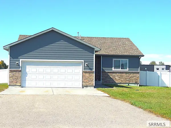 27 White Pine Lane, RIGBY, ID 83442