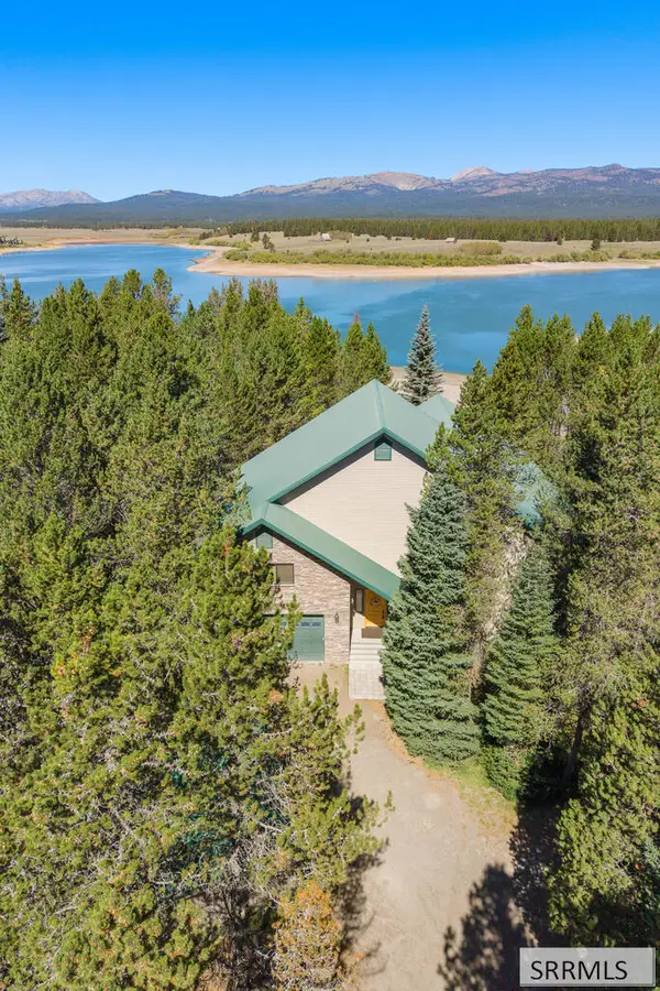 3830 Bills Loop North Rd, ISLAND PARK, ID 83429