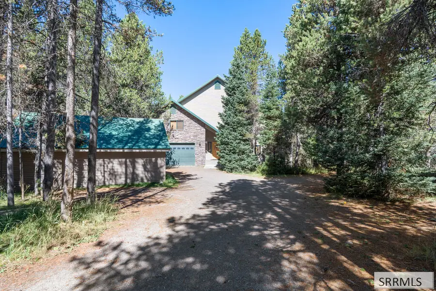 3830 Bills Loop North Rd, Island Park, ID 83429 - #2