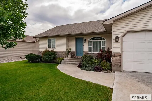 3145 Quaky Aspen Drive, IONA, ID 83427