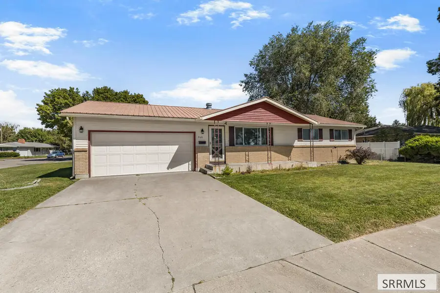 960 Washburn Avenue, Idaho Falls, ID 83402 - #3