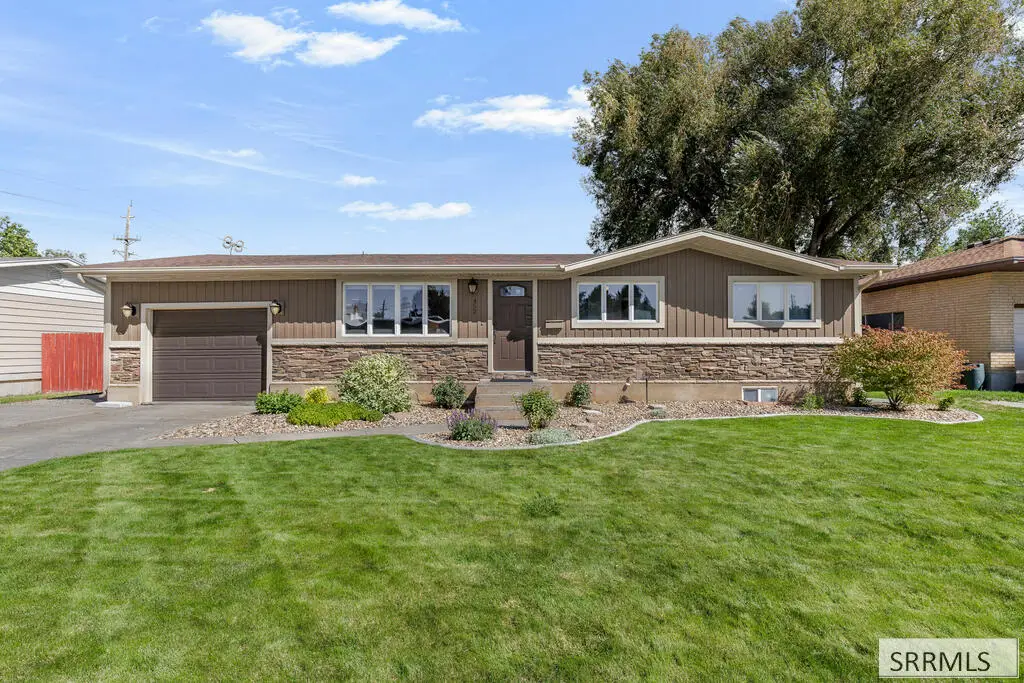 452 Spruce Drive, Idaho Falls, ID 83401 - #1