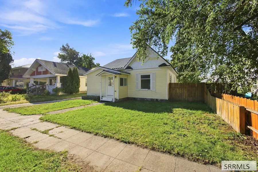 238 W 1st N, Saint Anthony, ID 83445 - #2