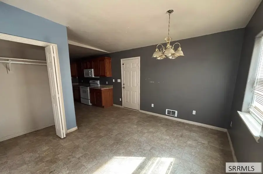 884 Wandell Court, Blackfoot, ID 83221 - #3