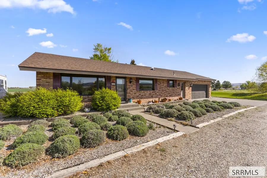 479 97th S, Idaho Falls, ID 83404 - #2