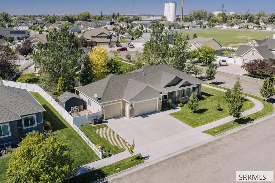 1300 Red Robin Avenue, Ammon, ID 83401 - #2