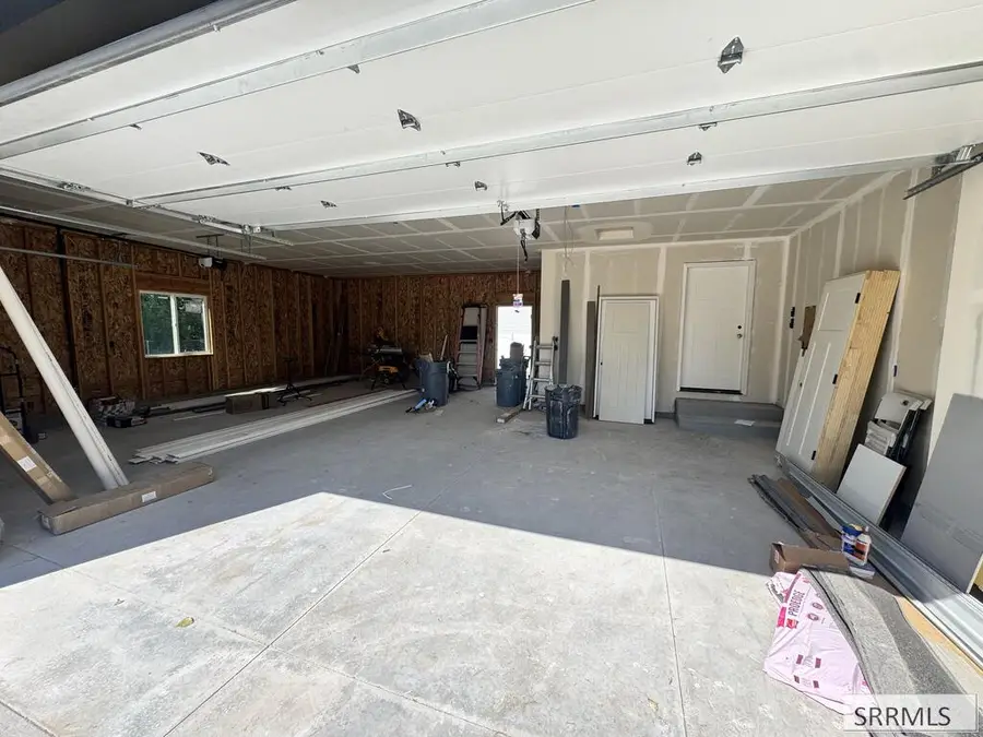 392 Oak Street, Shelley, ID 83274 - #3