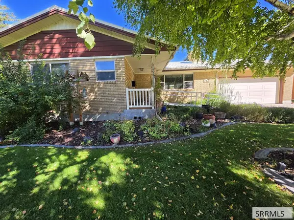 286 Pinon Drive, IDAHO FALLS, ID 83401