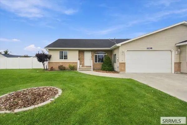 1298 Jackson Drive, AMMON, ID 83406
