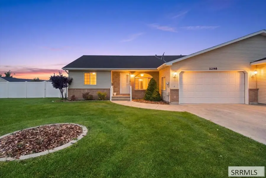 1298 Jackson Drive, Ammon, ID 83406 - #2