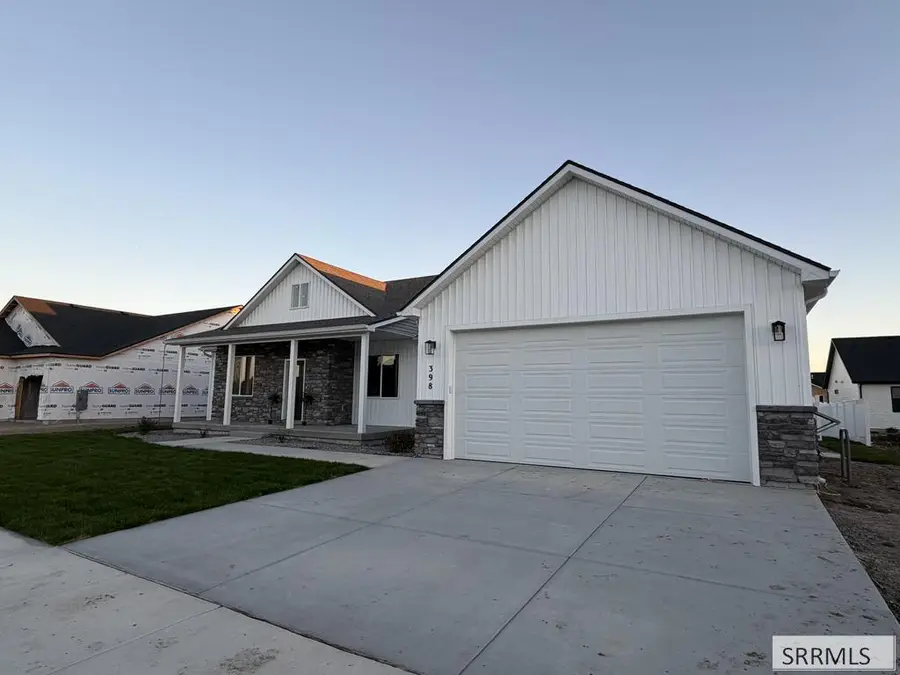 398 Poppy St, Sugar City, ID 83448 - #2