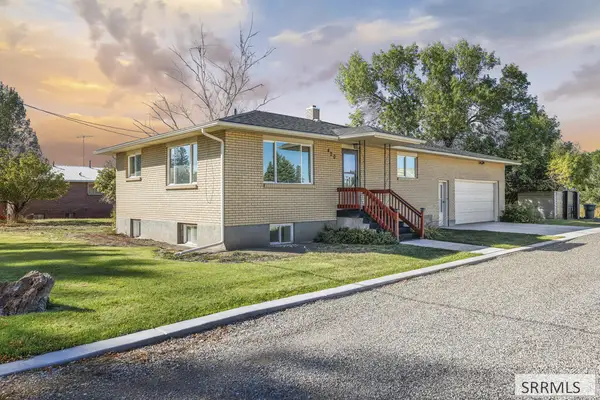 420 1st S, RIGBY, ID 83422