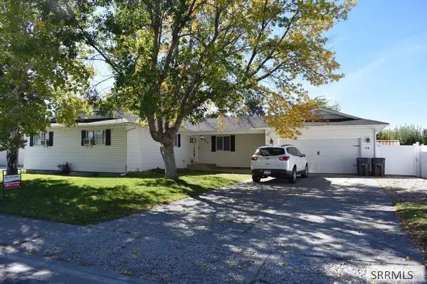 635 Reagan Avenue, IDAHO FALLS, ID 83401