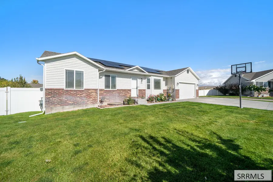 5461 Elliott Street, Iona, ID 83427 - #3