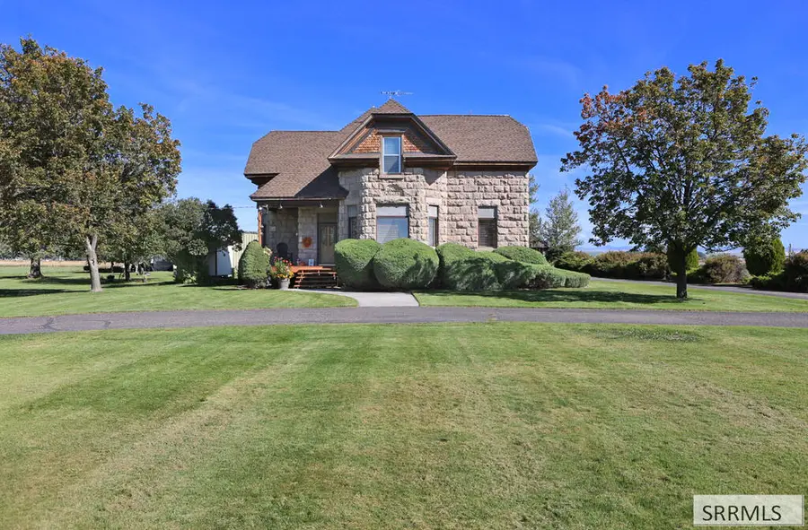2368 4000 W, Rexburg, ID 83440 - #3