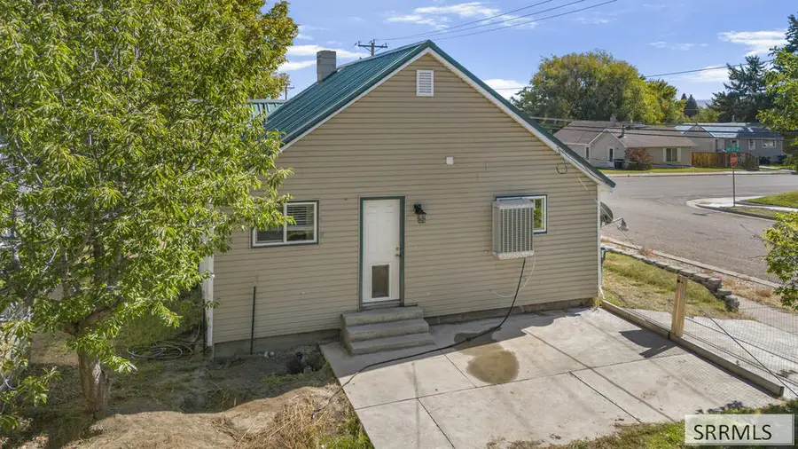 1101 Jefferson Avenue, Idaho Falls, ID 83402 - #3