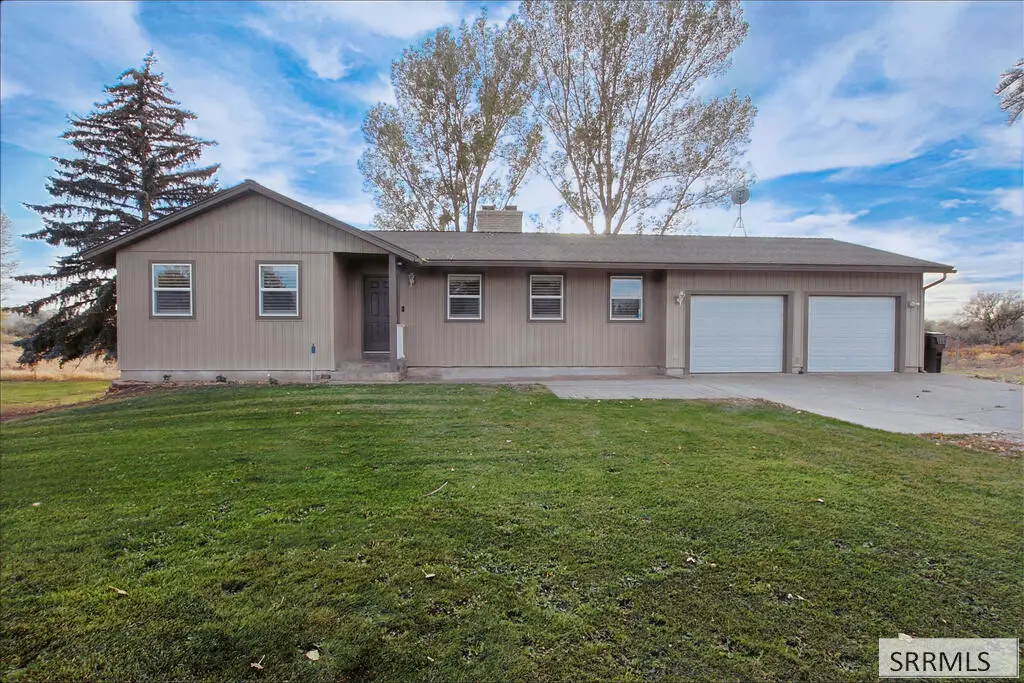 42 200 E, Blackfoot, ID 83221 - #1
