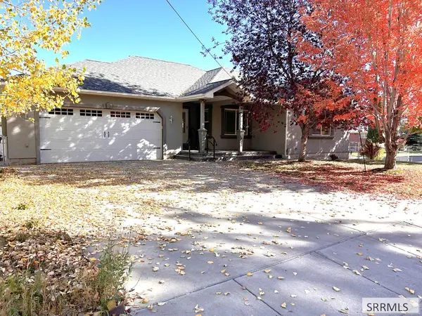 712 Monroe Street, SALMON, ID 83467