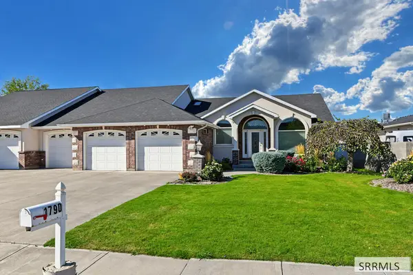 1790 Cabellaro Drive, AMMON, ID 83406