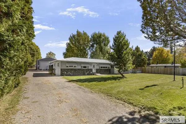 902 Harmony Drive, BLACKFOOT, ID 83221