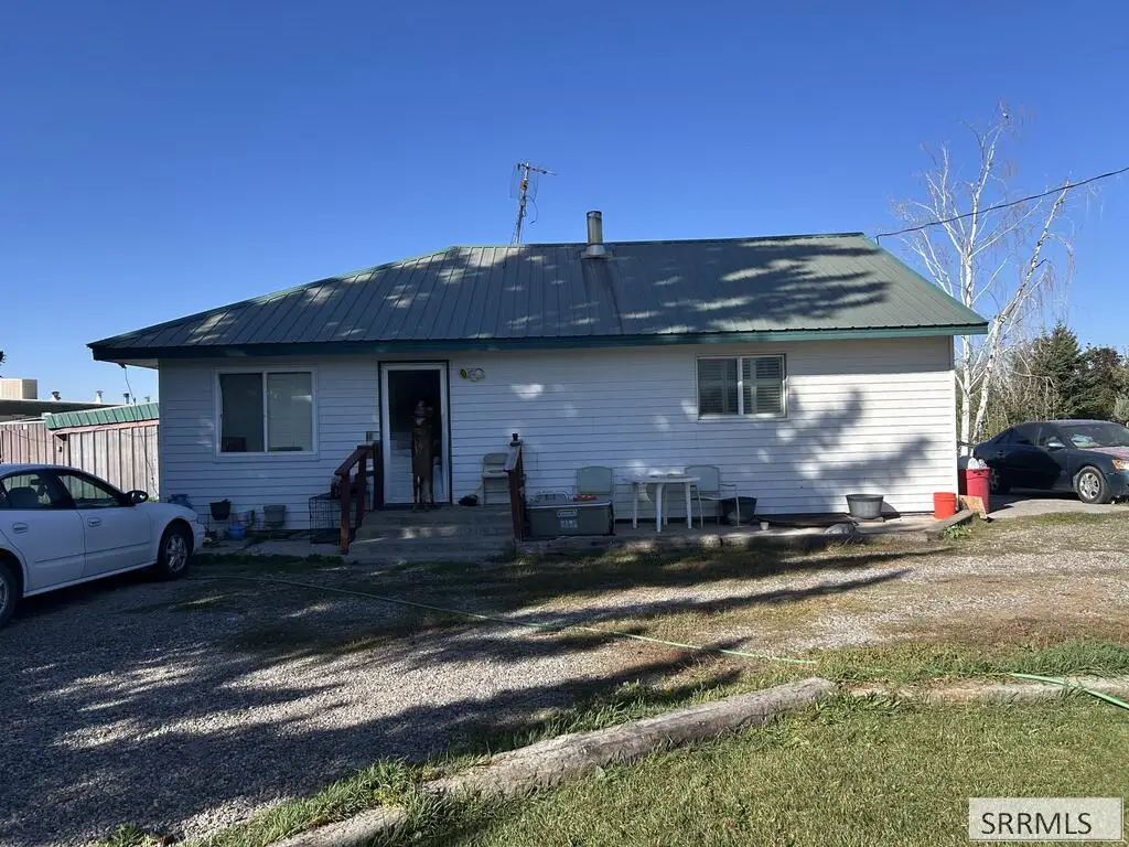 346 700 W, Blackfoot, ID 83221 - #1