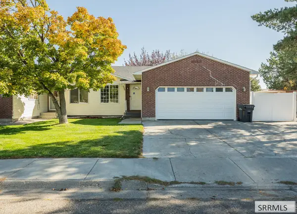 1233 Hoopes Ave, IDAHO FALLS, ID 83404