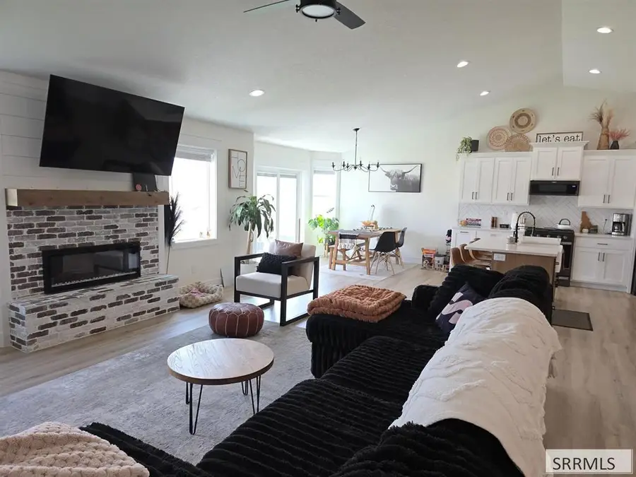 1177 Dolostone, Pocatello, ID 83201 - #3