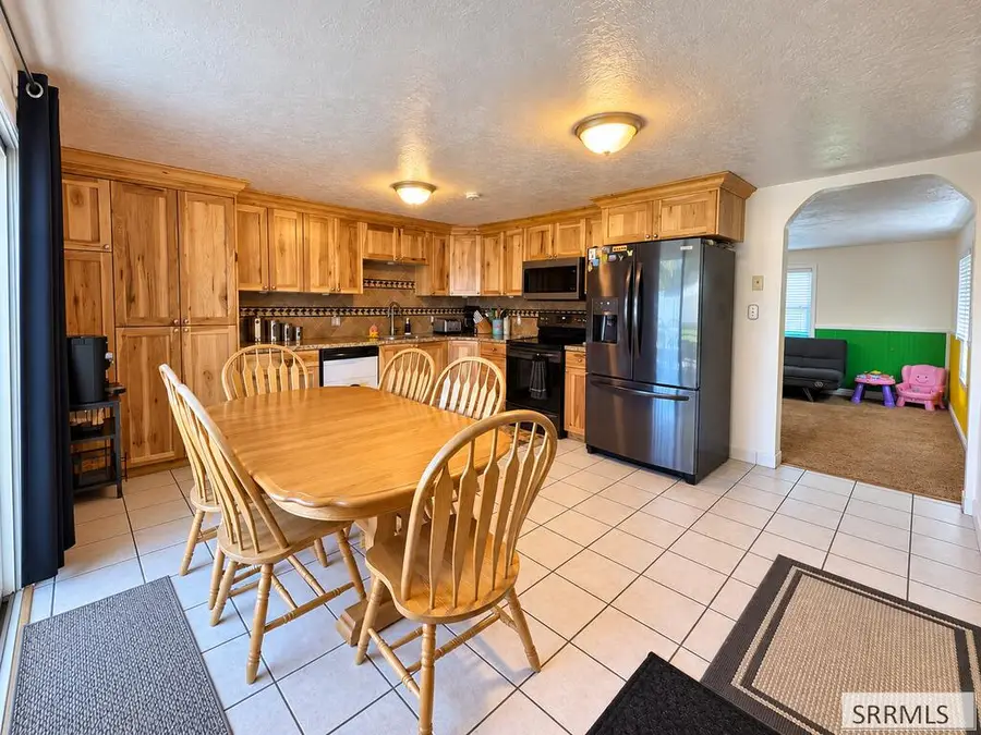 224 4th N, Saint Anthony, ID 83445 - #3
