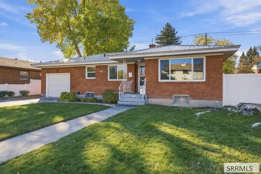 798 7th Street, Idaho Falls, ID 83401 - #3