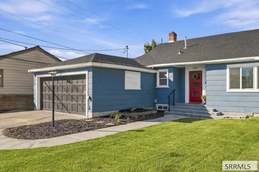 707 Saturn Avenue, Idaho Falls, ID 83402 - #3